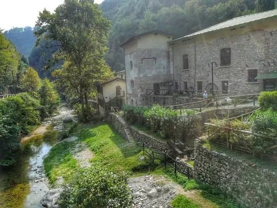 Valle delle Cartiere