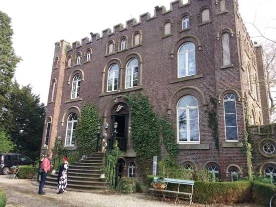 Kasteel Museum Villa Oeverberg