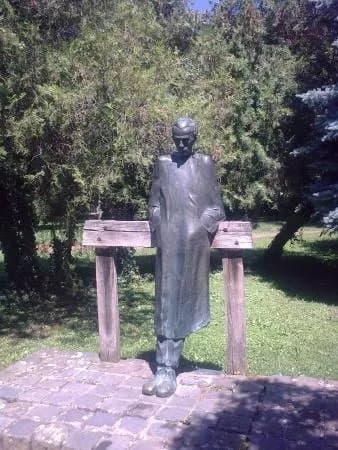The Statue of Miklos Radnoti