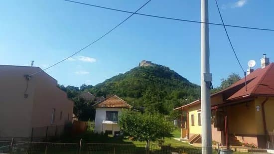 Kapusany Castle