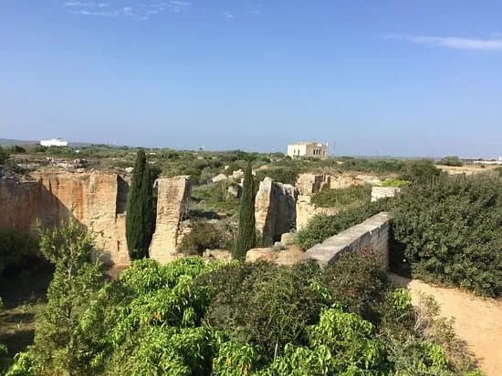 Lithica