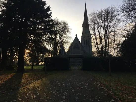 Leighton Village Church