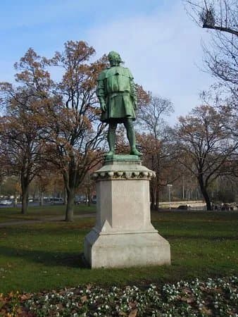 Ignac Alpar Statue