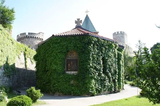 Ruzica Church