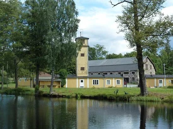 Klavrestroms bruksmiljo