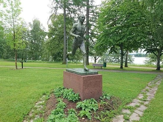 Hannes Kolehmaisen Patsas