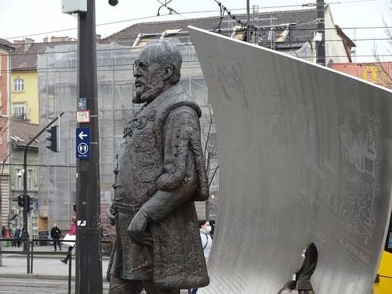 Szell Kalman Statue