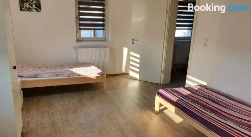 Gastehaus Zur Grossen Eiche Appartments Und Monteurzimmer