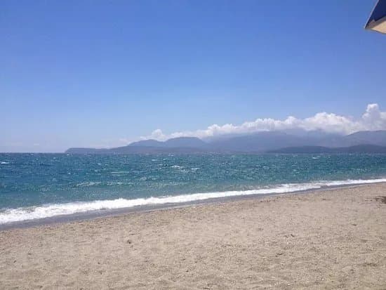 Mavrovouni Beach