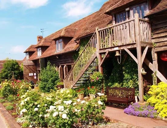 Jinney Ring Craft Centre
