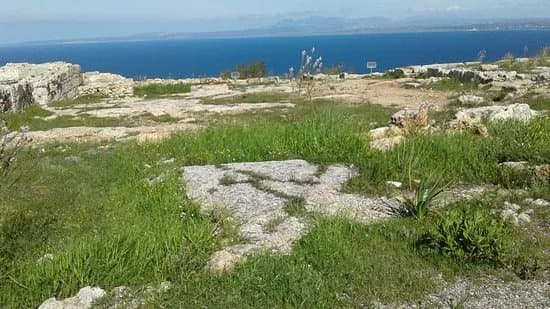Palace of Vouni