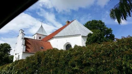 Tirstrup Kirke