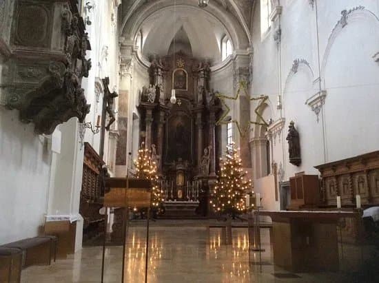 Dompfarrkirche Niedermunster