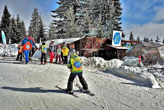 reSTART zona 82 SKI & SNOWBOARD SCHOOL