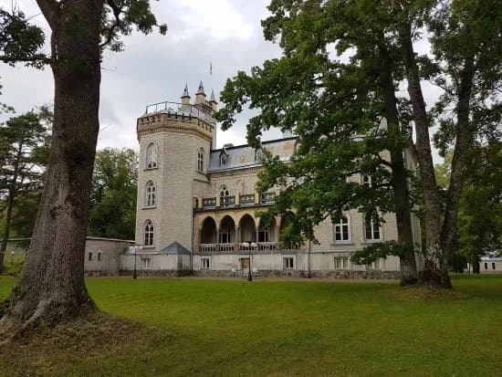 Laitse Castle