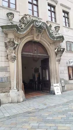 Esterhaziho palac