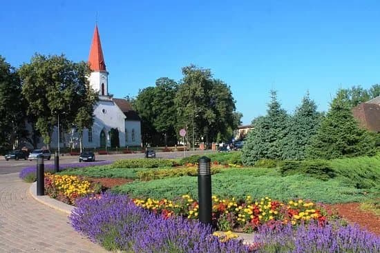 Smiltene Maarja Kirik