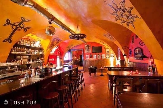 Irish Pub