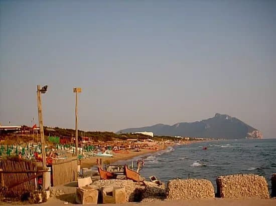 Lido di Enea