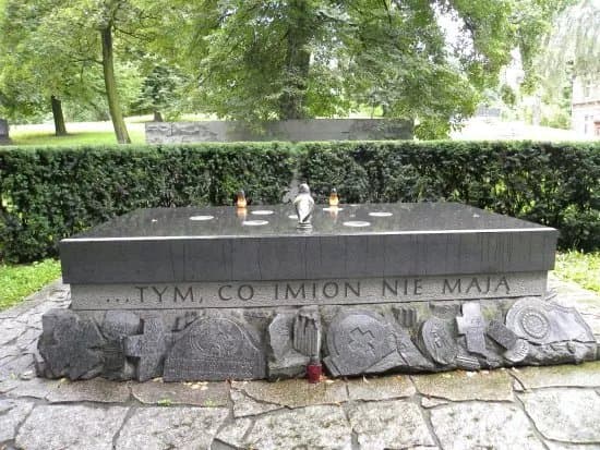 Cmentarz Nieistniejacych Cmentarzy