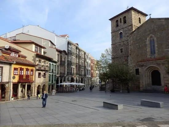 La Plaza. El Mercado de Aviles