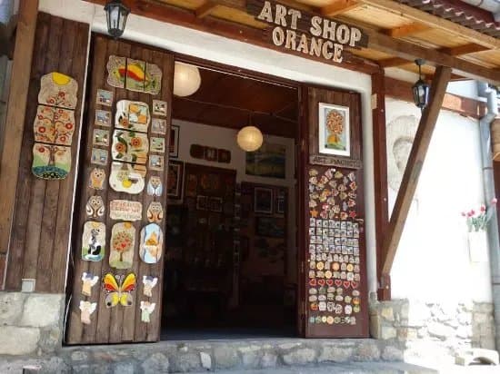 Art Shop Orange