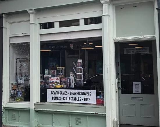 Peebles Comics & Games