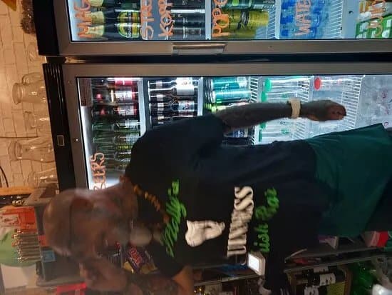 Molly's Irish Bar