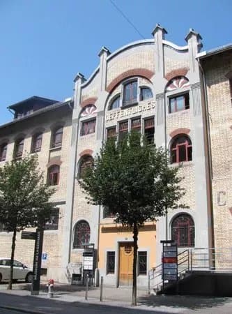 Open Art Museum
