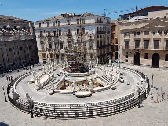 Piazza Pretoria