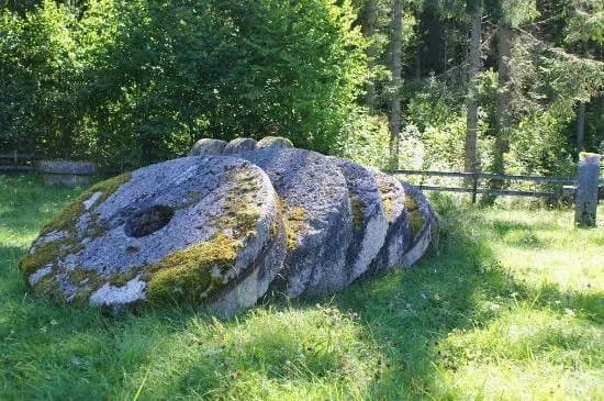 Lugnas Qvarnstensgruva