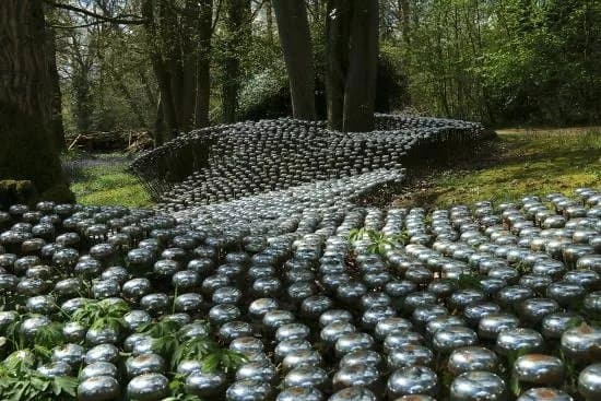 Hannah Peschar Sculpture Garden