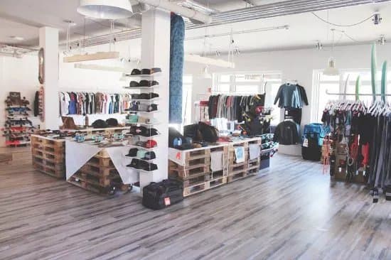 Saltwater Shop