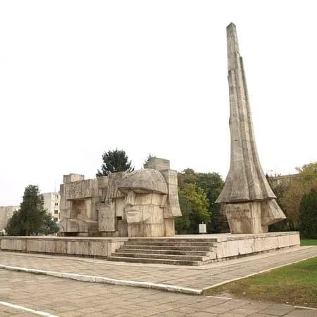 Monumentul Ostasului Roman