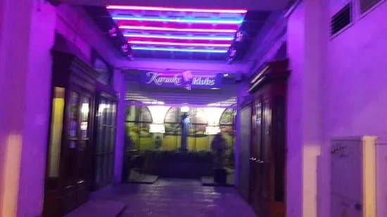 Karaoke Klubs