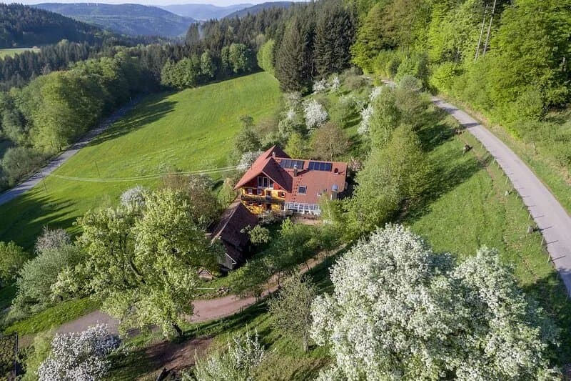 Modern 220 sqm holiday home, terrace, garden, sauna, fireplace
