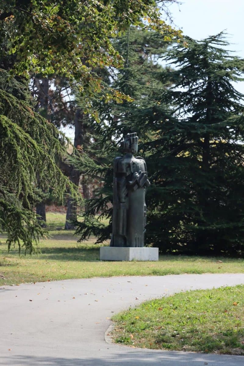 Statue of Despot Stefan Lazarevic