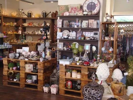 Izla - Your shopping land
