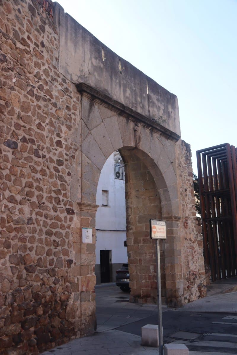 Puerta de Coria