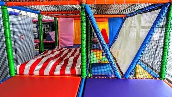 Play & Bounce