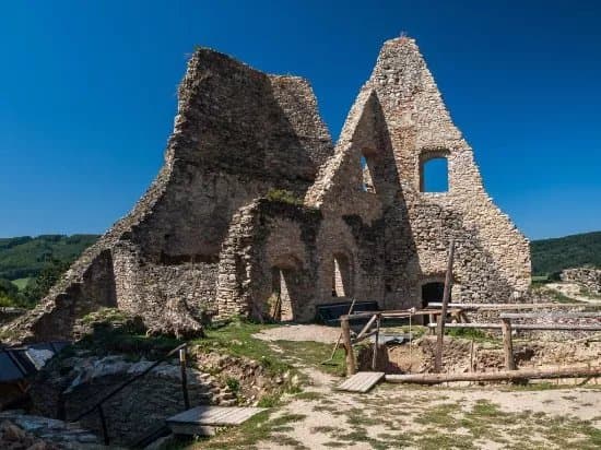 Hrad Divin