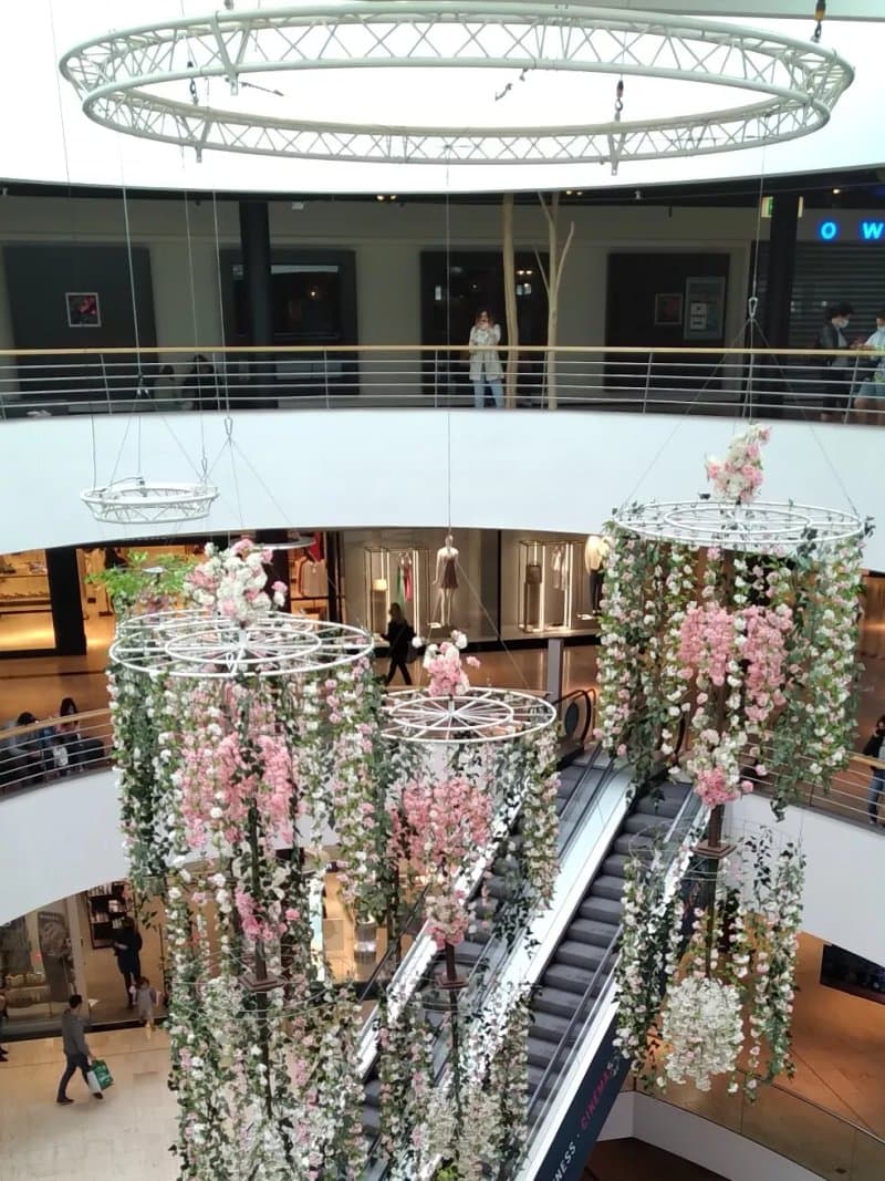 La Praille Centre Commercial Et De Loisirs