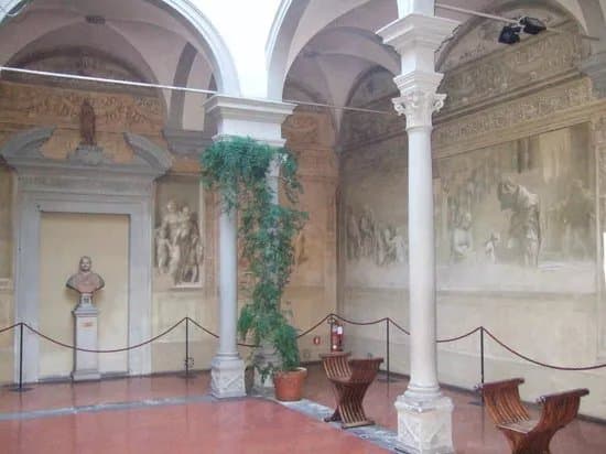 Chiostro dello Scalzo