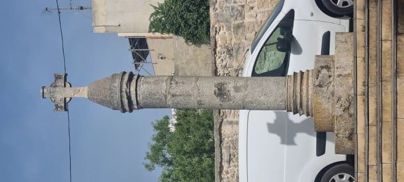 Cross