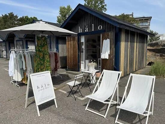 Halo Seaside Store