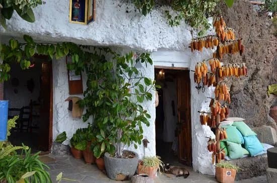 Museo Etnografico Casas Cuevas
