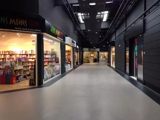 Usines Center Paris Outlet