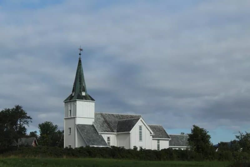 Lodingen Church