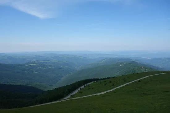 Beklemeto Pass
