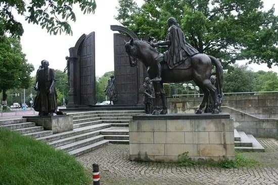 Monument Gottingen Sieben